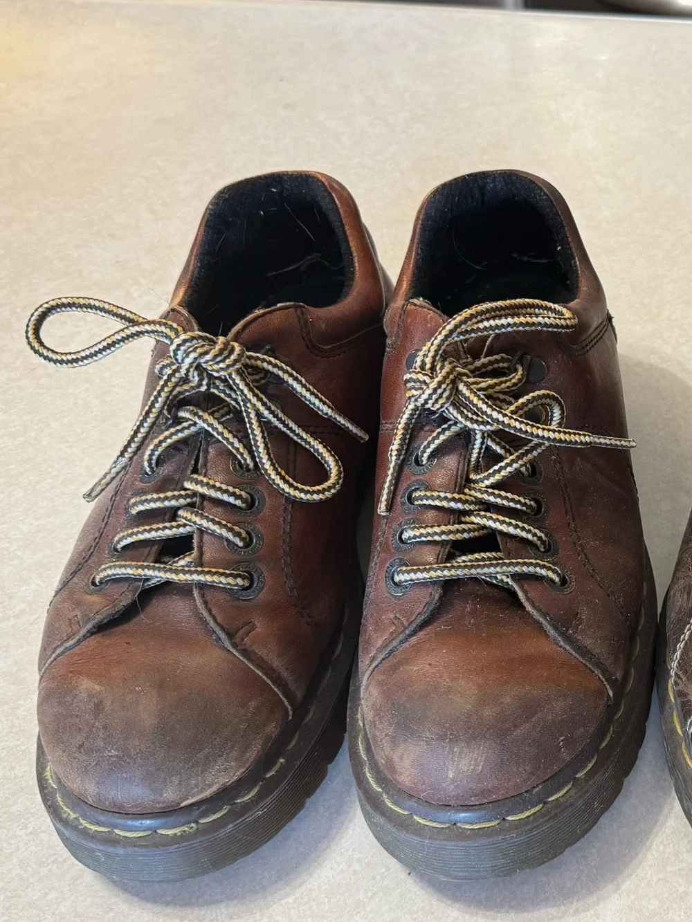 Dr. Martens Men's Brown Leather Lace-Up Boots